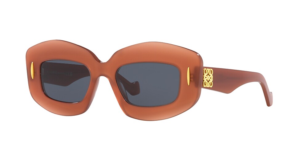 Sunglass hut discount loewe