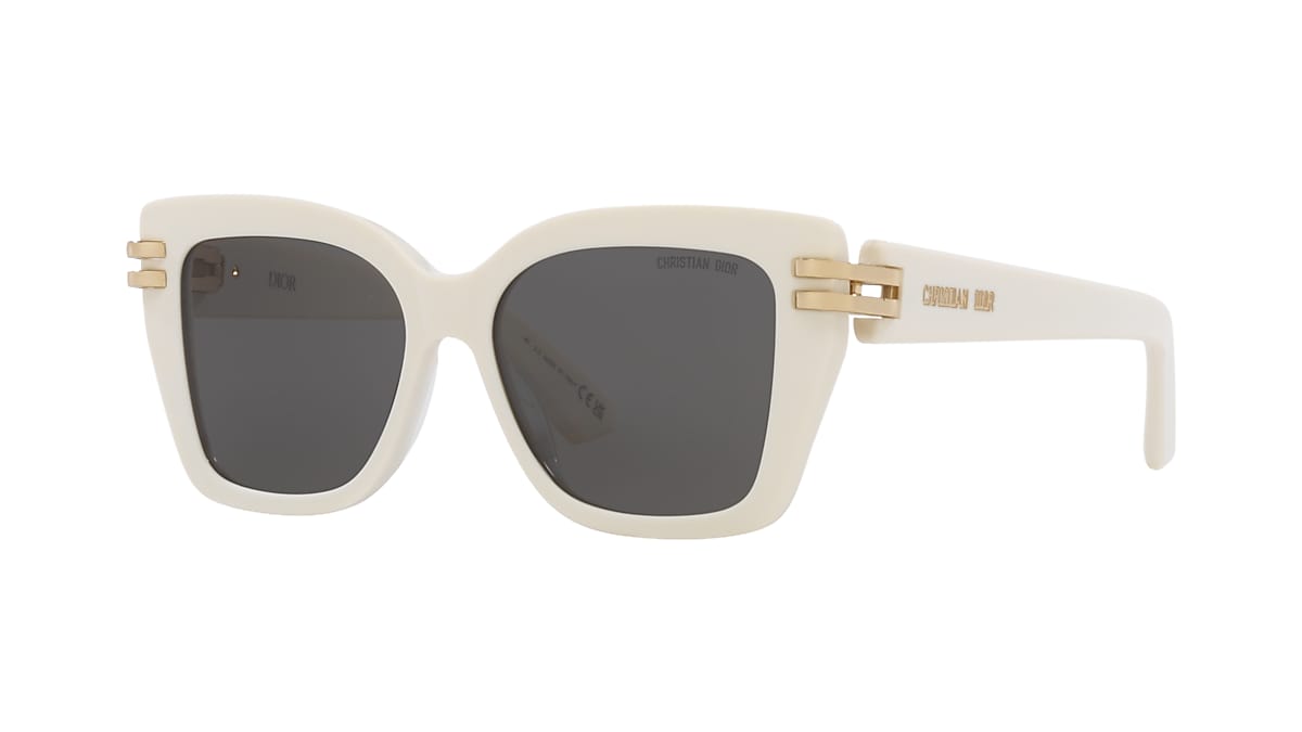 192337150999_shad_qt.png?