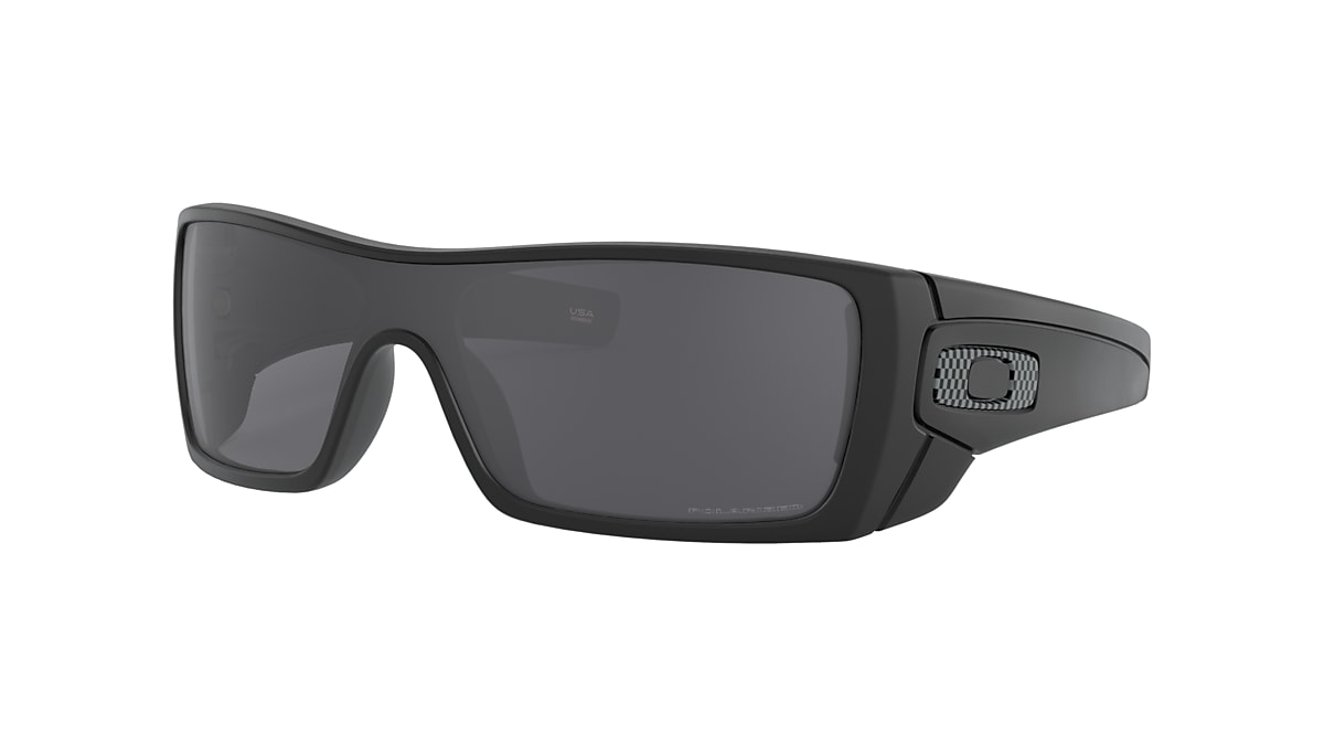 hårdtarbejdende Korrekt Styring Oakley OO9101 Batwolf® 01 Grey Polarized & Matte Black Polarized Sunglasses  | Sunglass Hut USA