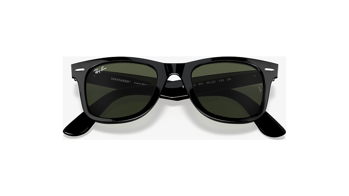 ORIGINAL WAYFARER CLASSIC Sunglasses in Black and Green - RB2140
