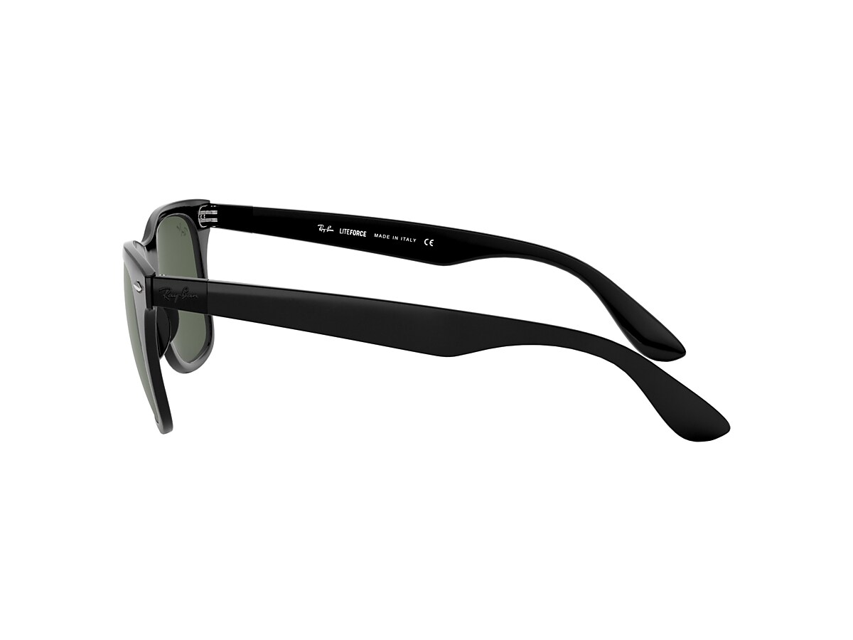 mm fup Kriminel Ray-Ban RB4195 Wayfarer Liteforce 52 Green Classic & Black Sunglasses |  Sunglass Hut USA