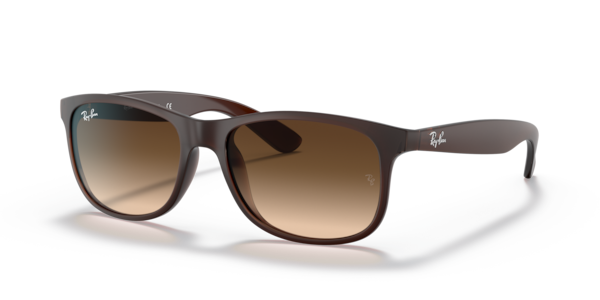 Óculos de sol Ray-Ban Andy RB4202, formato quadrado, armação em nylon injetado marrom fosco, lente marrom degradê