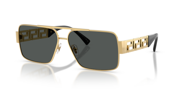 Óculos de sol Versace Greca Navigator VE2290, formato aviador, armação em metal dourado e preto, lente cinza escura