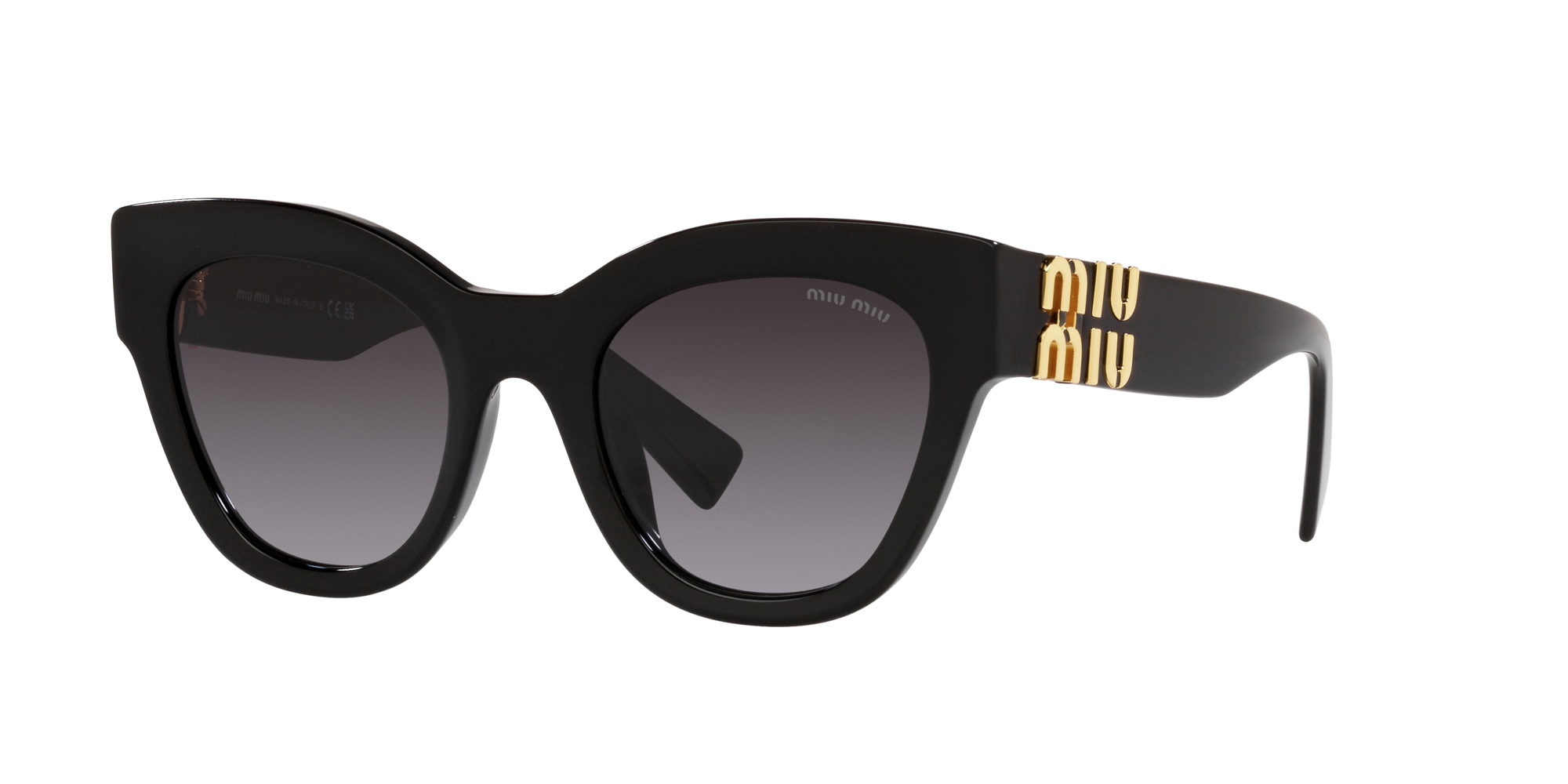 Samantha Tiara お花が付いている ガーネットチャーム