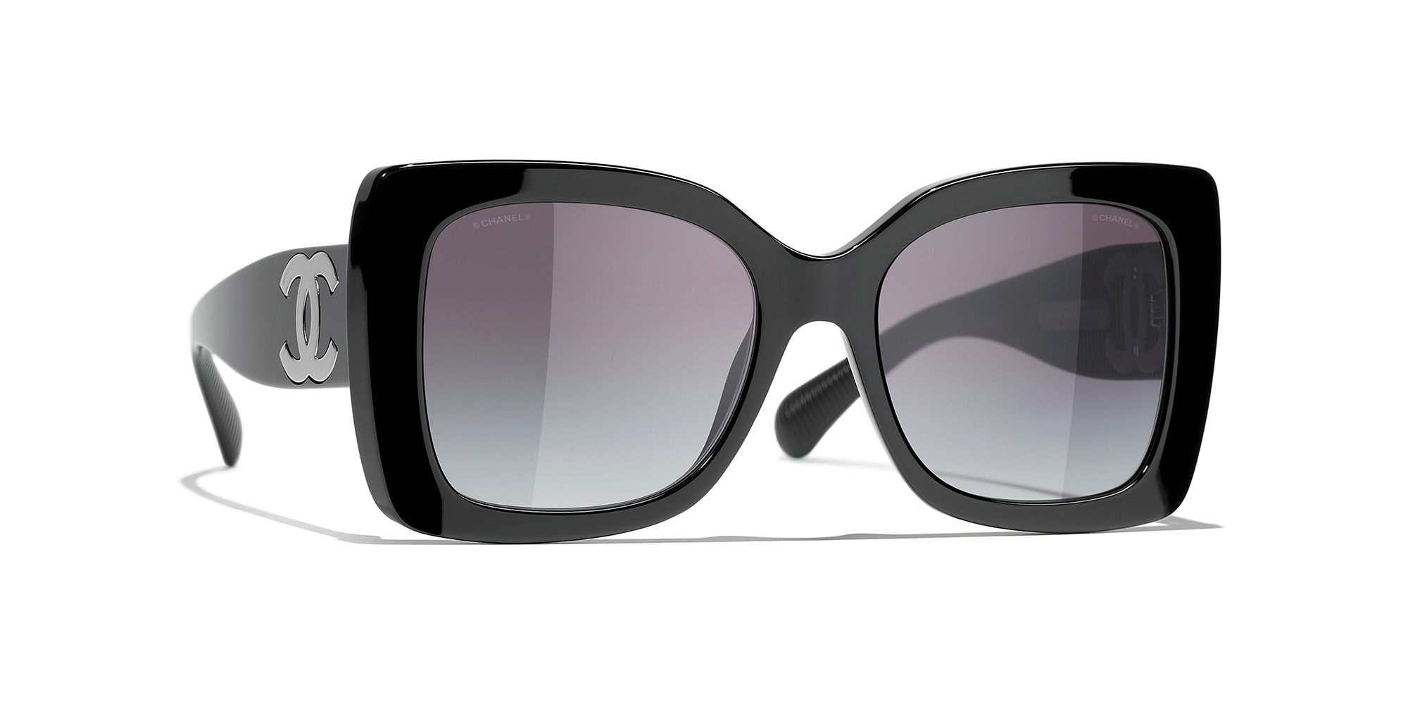 Chanel Sunglasses With Denim Arms Black Plastic ref.1036094 - Joli Closet