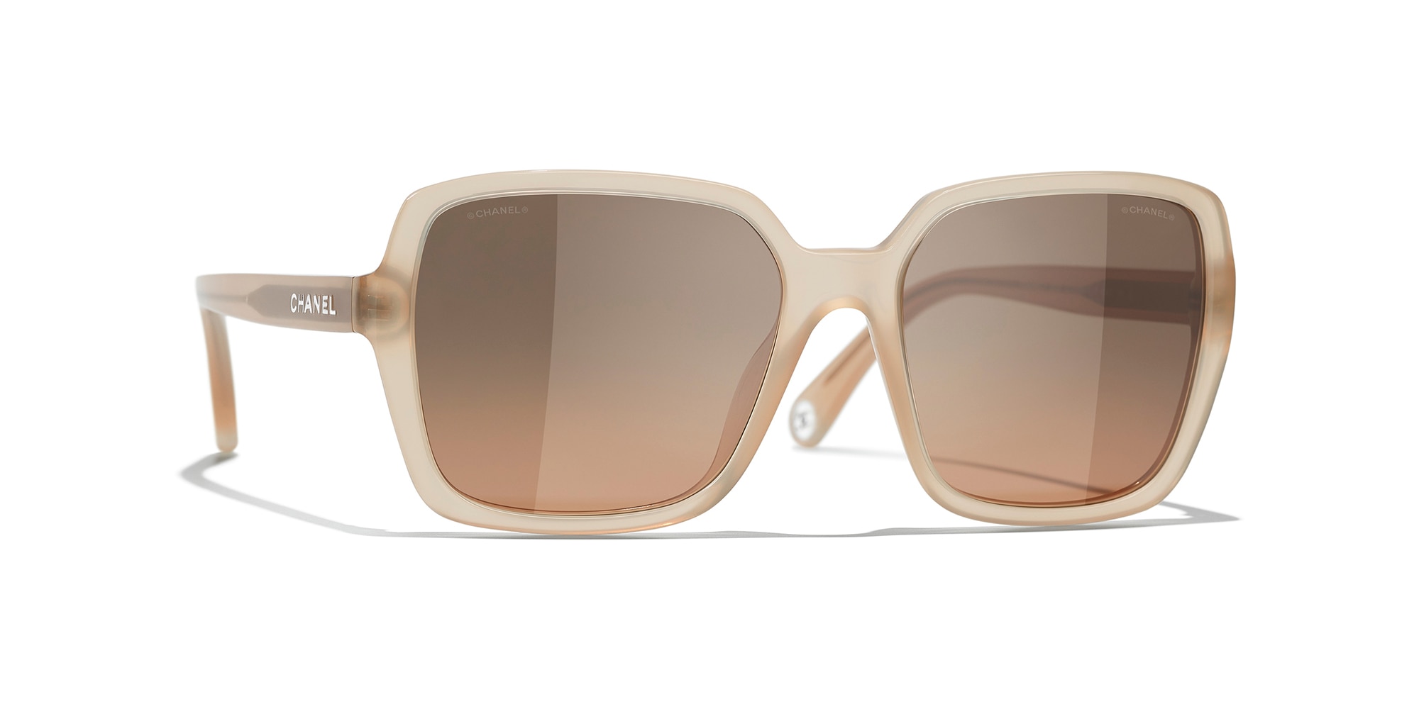 Sunglass Hut Welcomes Chanel Eyewear and New Summer Collection 