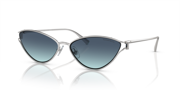 Óculos de sol Tiffany & Co. TF3095, formato cat-eye, armação em metal prateado, lente azul