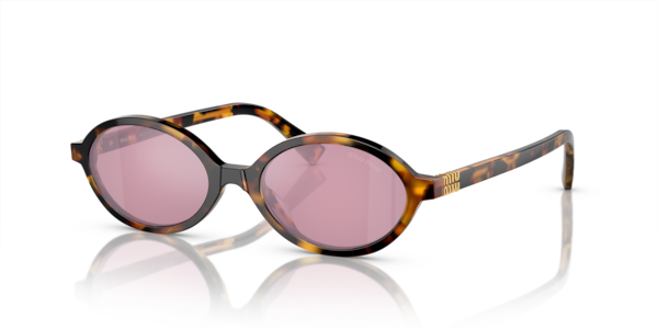 Óculos de sol Miu Miu Miu Regard MU04ZS, formato cat-eye, armação em acetato caramelo translúcido, lente amaranto
