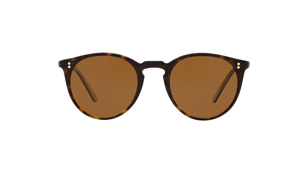 827934425118_000A.png?impolicy