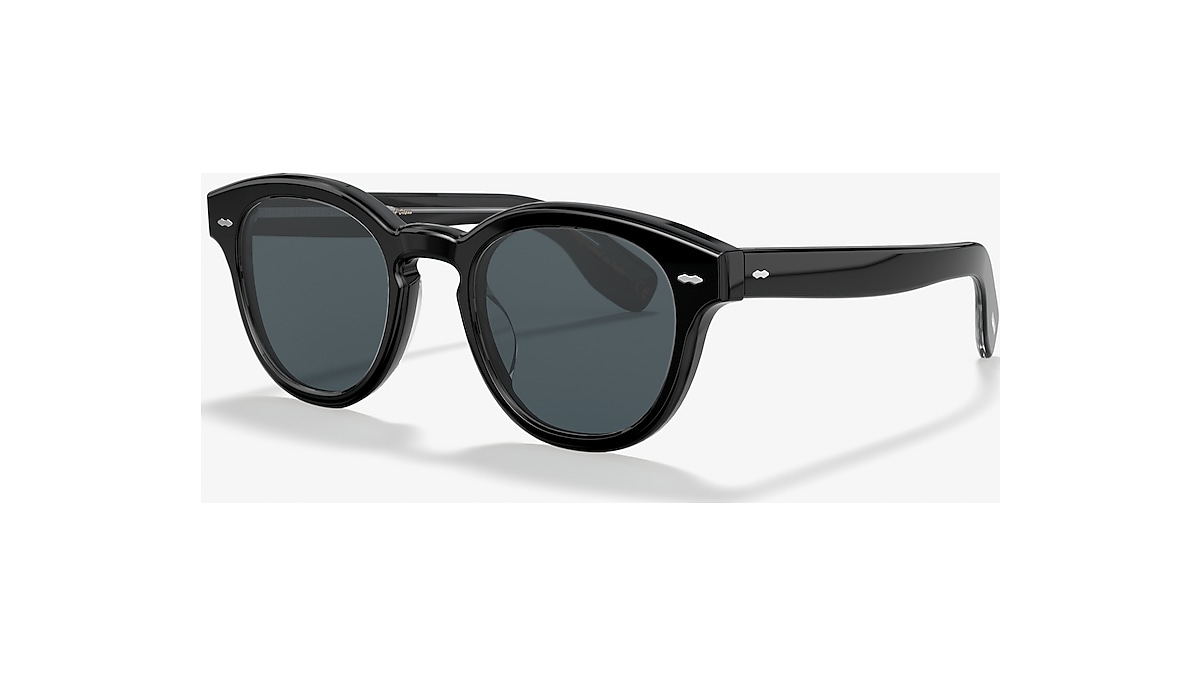 827934429642_SGH_gryBG_qt.png?  