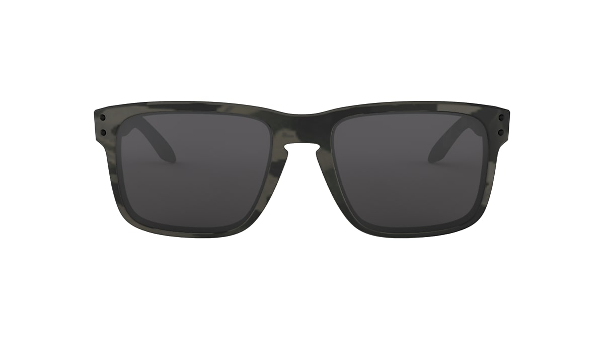 Oakley sales multicam black