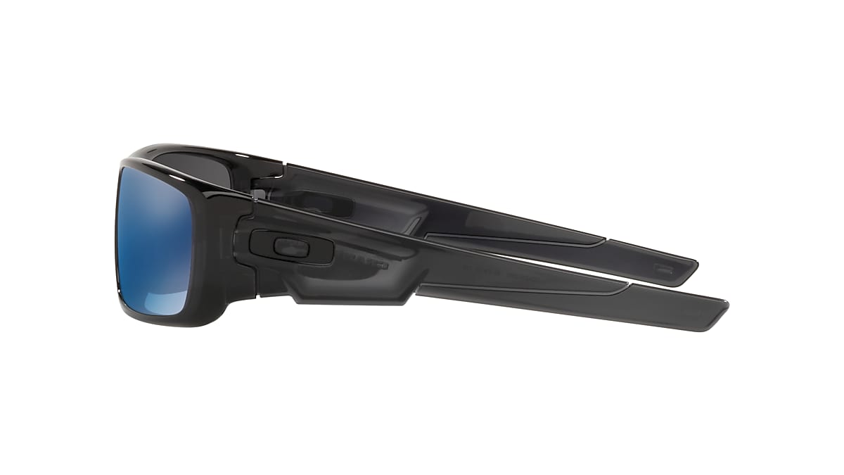 Oakley OO9239 Crankshaft™ 60 Ice Iridium & Black Ink Sunglasses | Sunglass  Hut USA