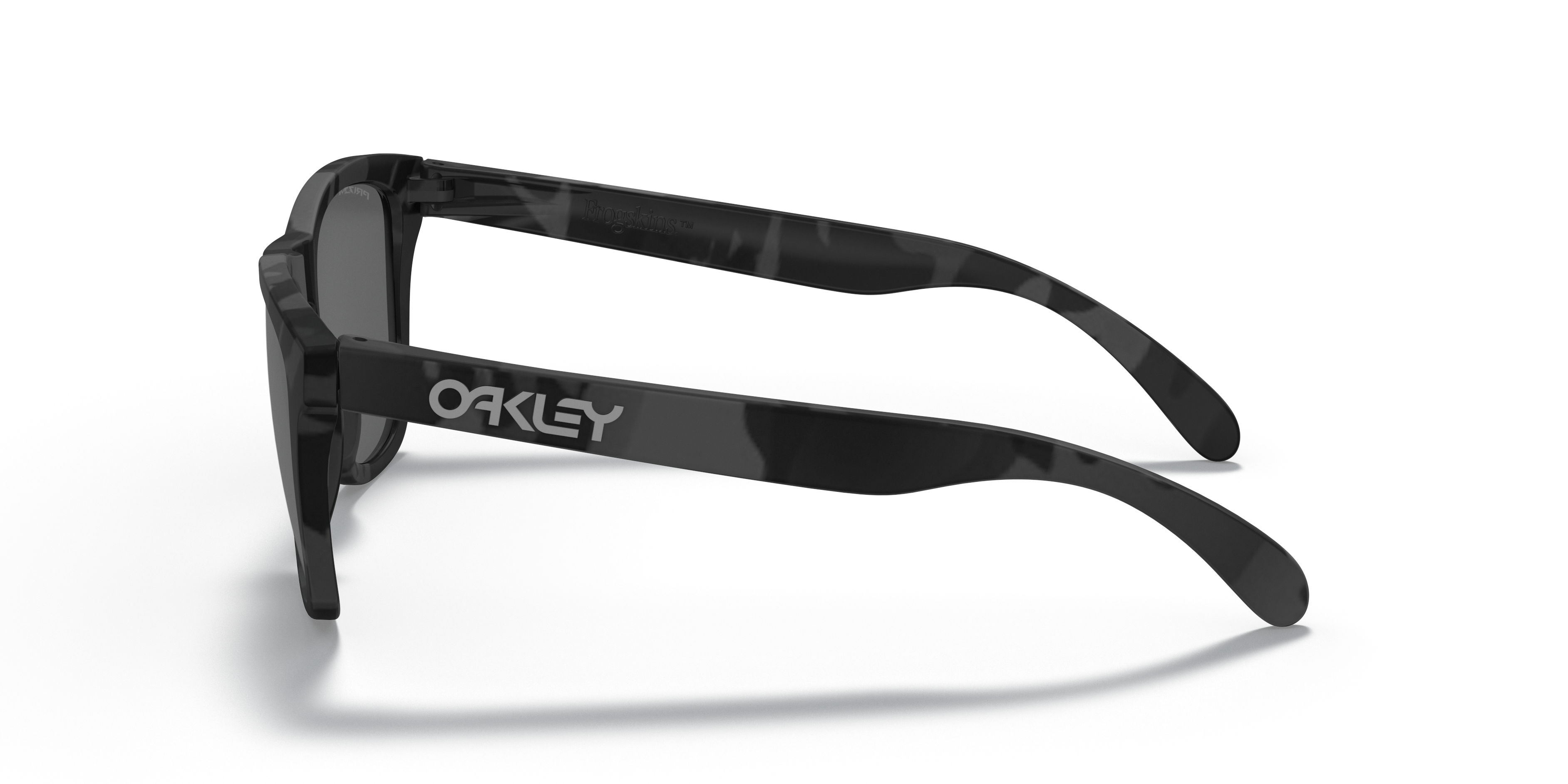 oakley frogskin camo