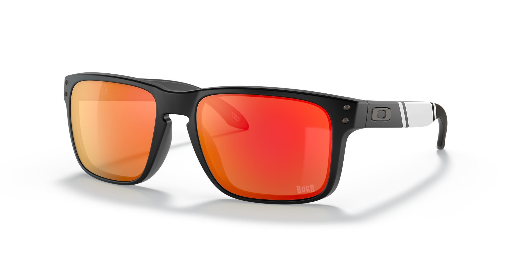 Oakley OO9102 Tampa Bay Buccaneers Holbrook™ 57 Prizm Ruby & Matte