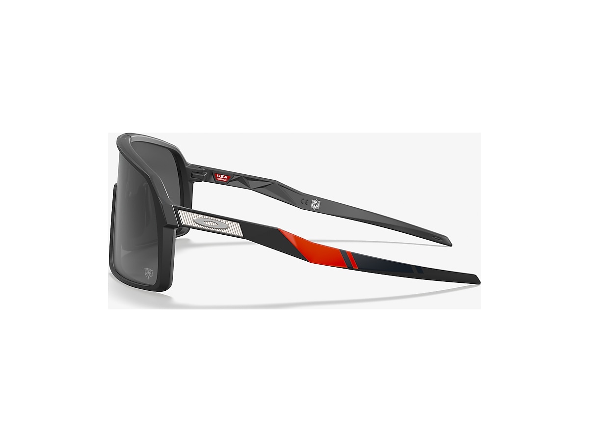 Oakley Men's Chicago Bears Sutro Sunglasses