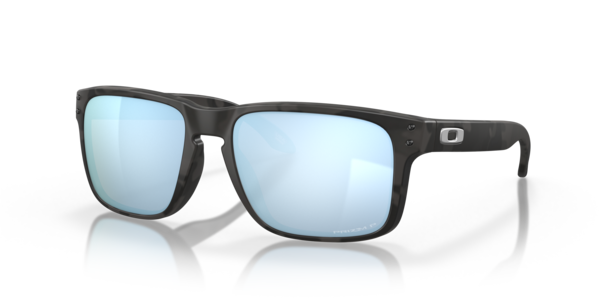 Óculos de sol Oakley Holbrook OO9102, formato quadrado, armação em o-matter preto fosco camuflado, lente prizm água profunda polarizada