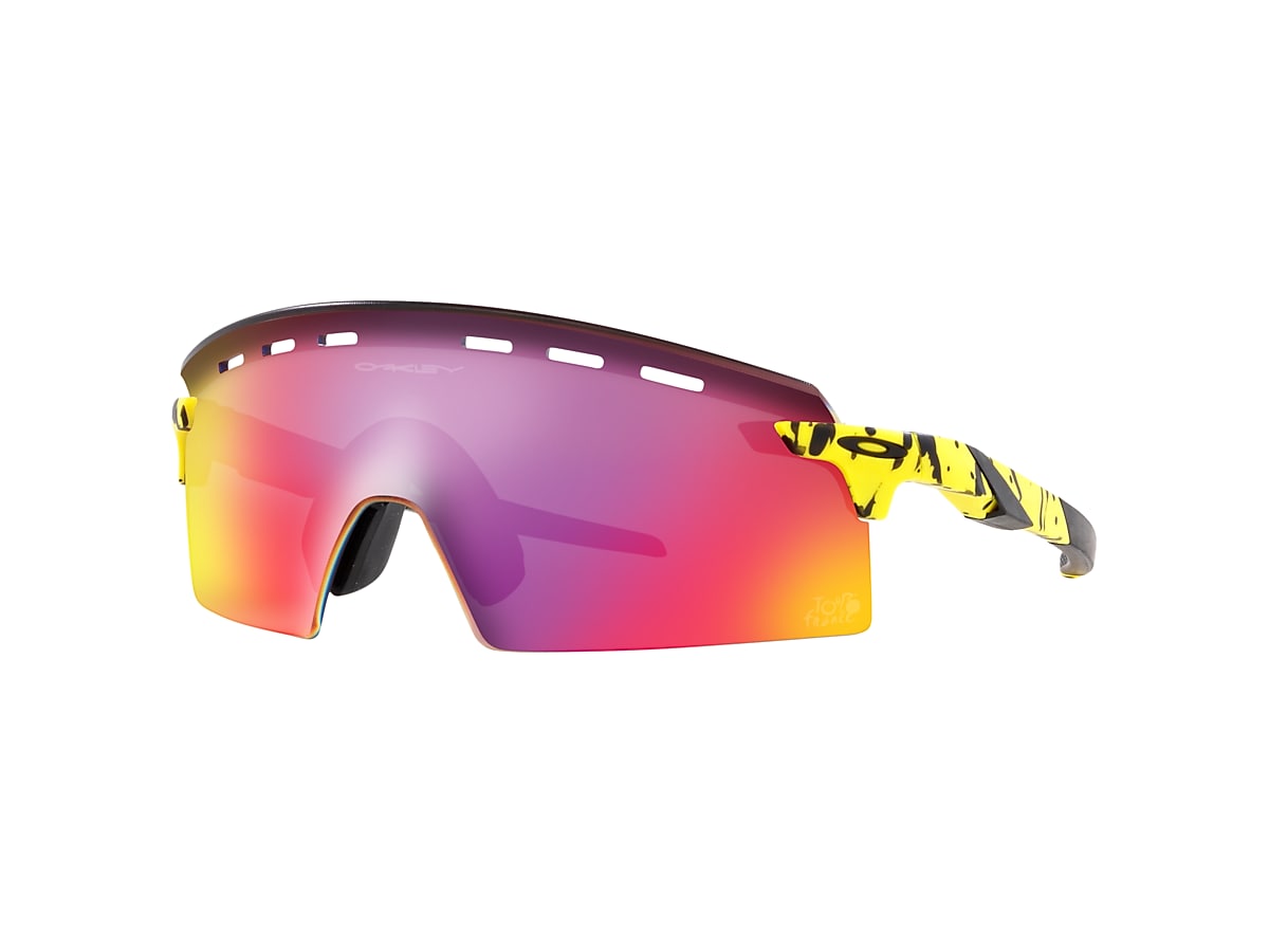 Oakley OO9235 2023 Tour De France™ Encoder Strike Prizm Road & Tdf 