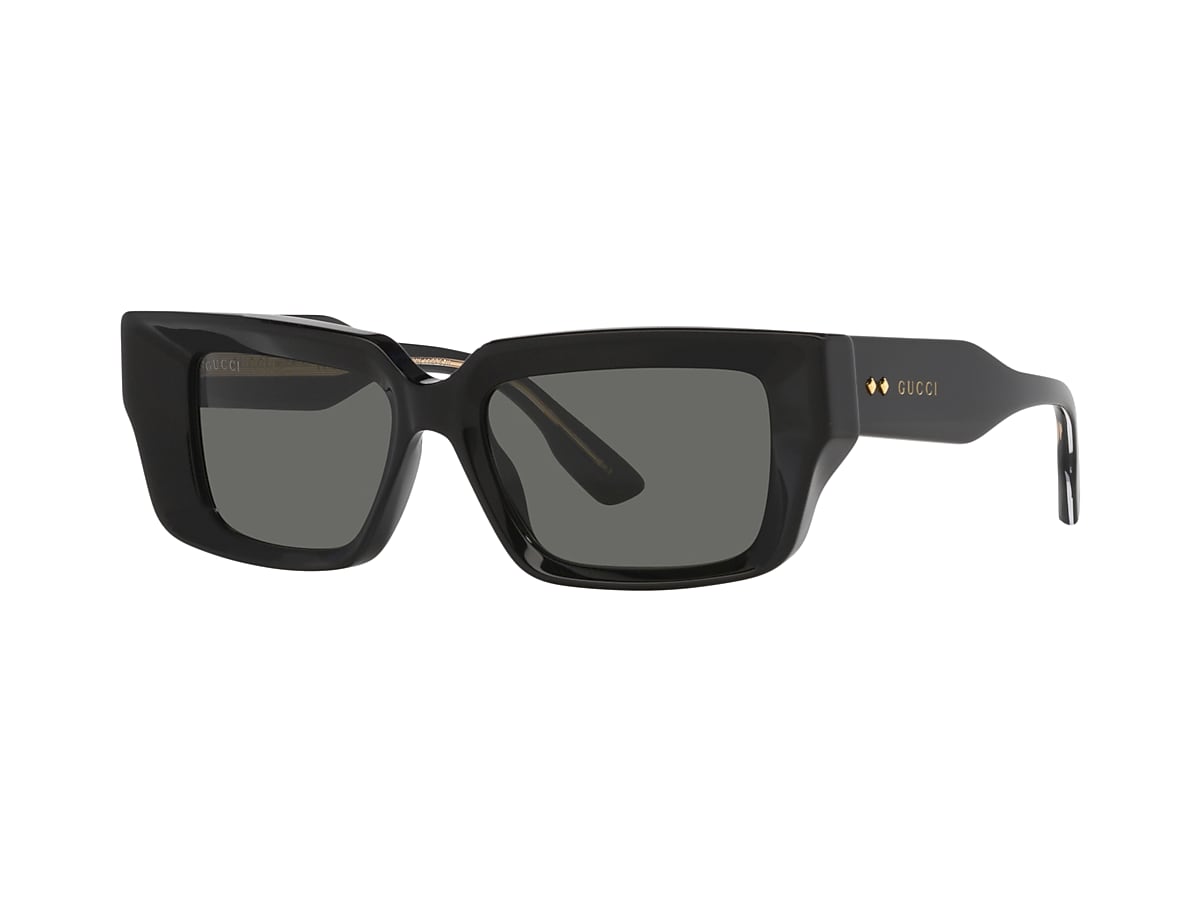 889652467023_030A.png?impolicy